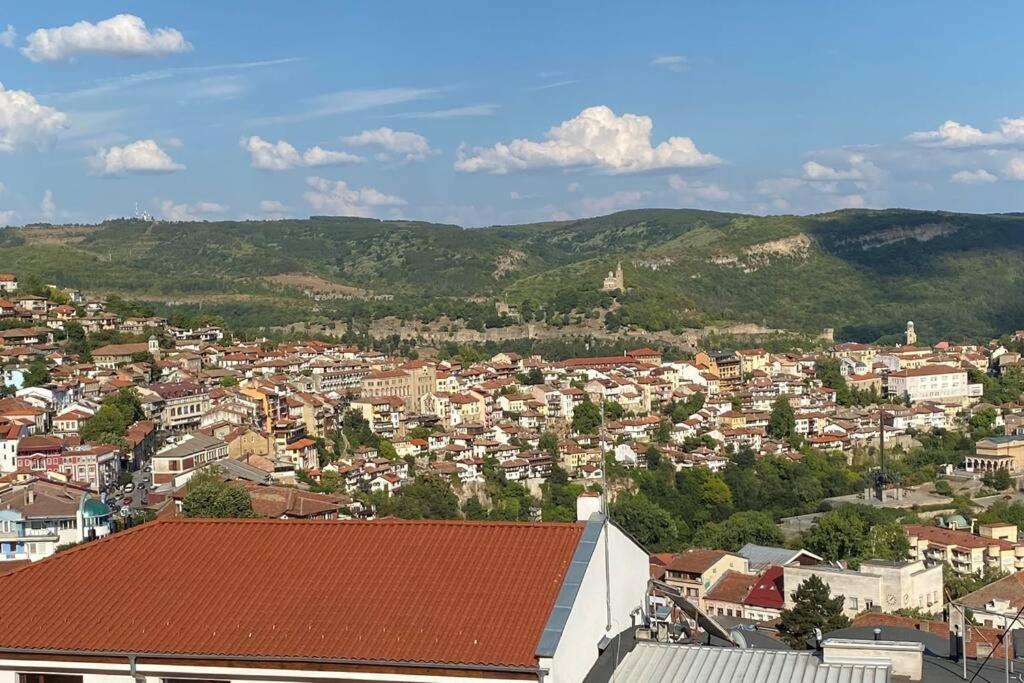 Apartment Happy Place Akatcia Veliko Tarnovo Exterior foto